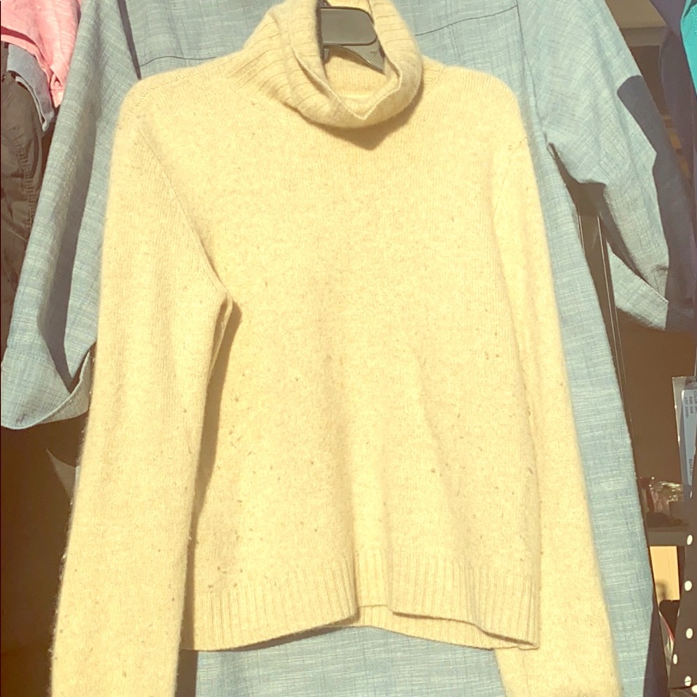 Beige small 100% cashmere sweater